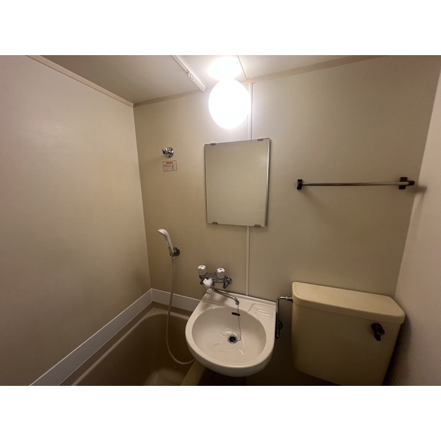 ネルソンパートⅤ101号室 内観