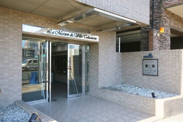 メゾン・ド・ヴィレ高輪6階 エントランス