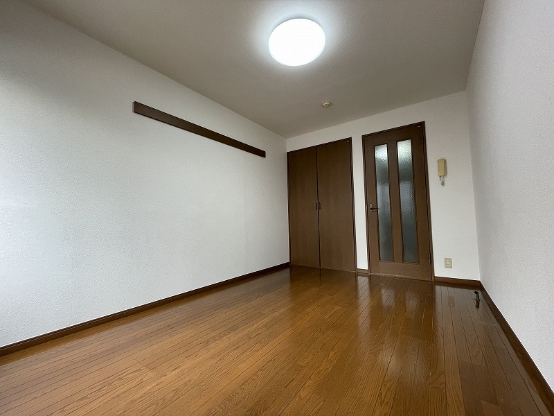 ロイヤル行徳1階 リビング