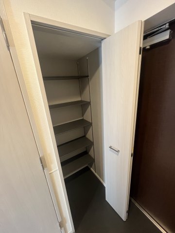 ファミルート小岩 収納