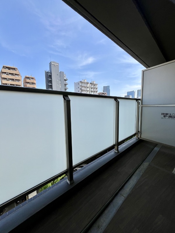 レジディア西麻布6階 バルコニー