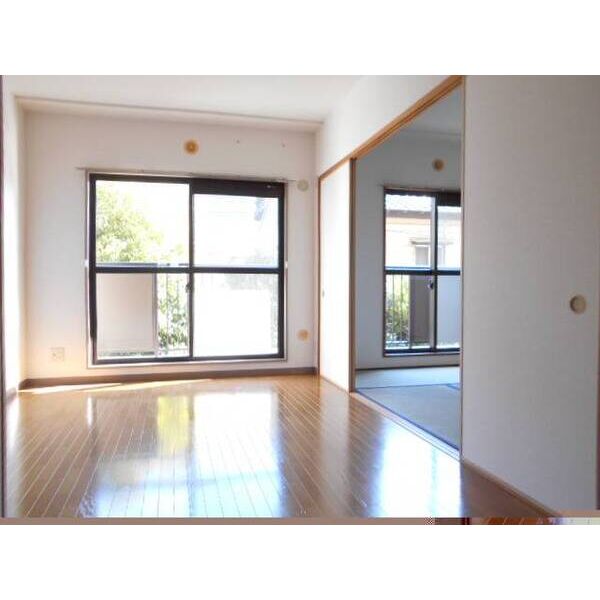 グレープ・パル リビング