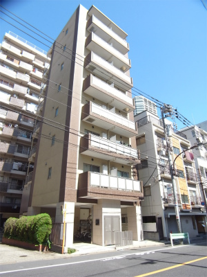 リブリ・Platinum5階 エントランス