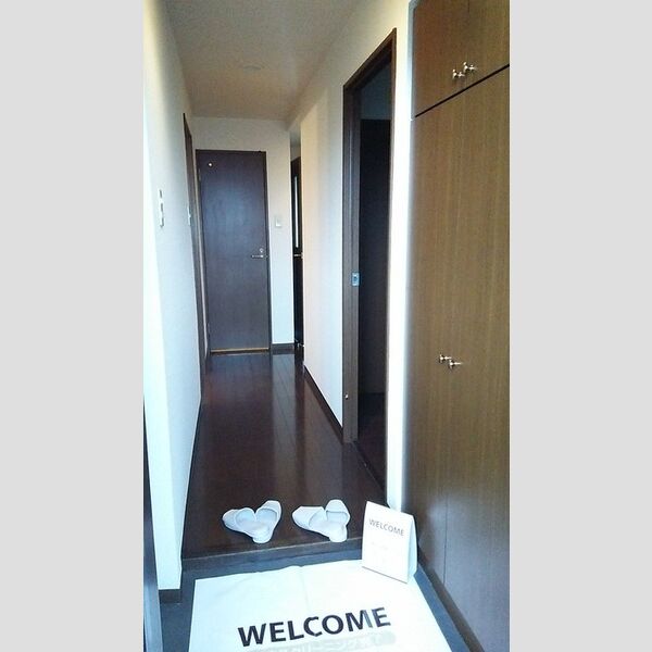 アレックス千葉寺402号室 玄関