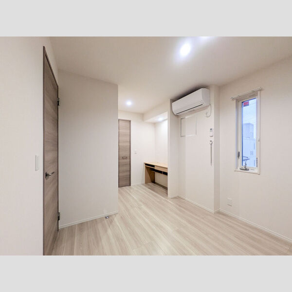 D-Sereno富士見町303号室 洋室