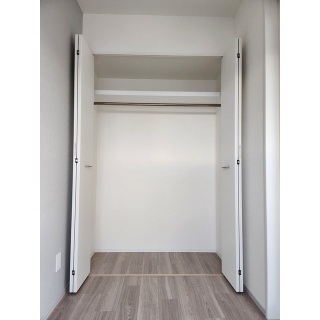 コスモグラシア三ノ輪1005号室 内観