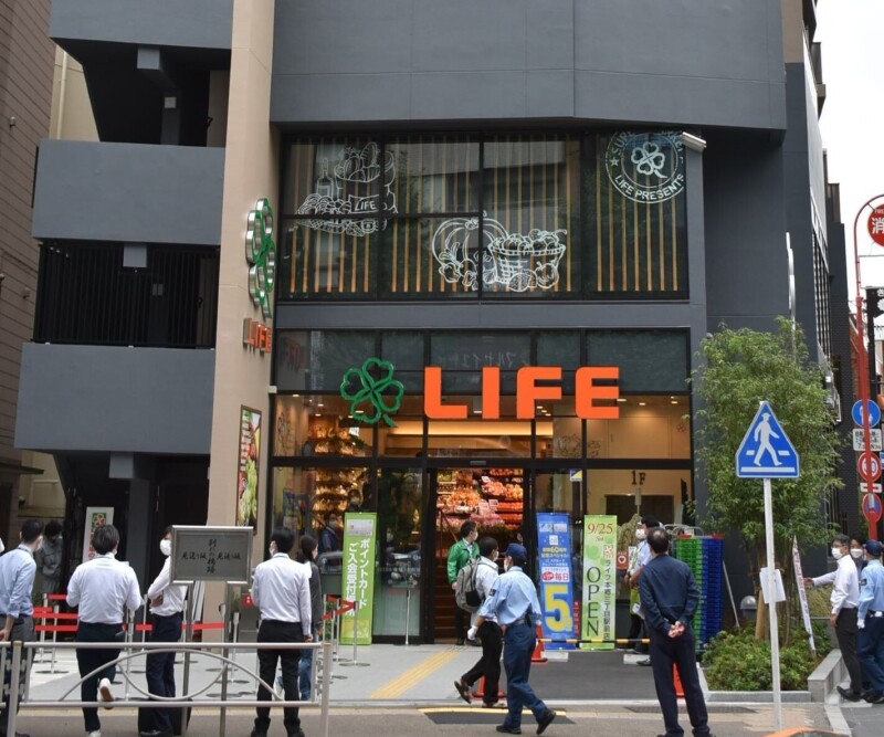 タウンハウス本郷菊坂台町2階 ライフ本郷三丁目駅前店