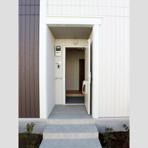 BLESS HOUSE柏西町　D106号室 玄関