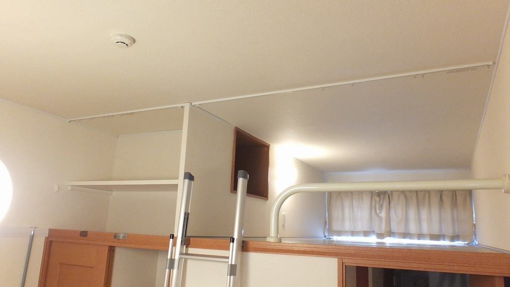 レオパレスウタガワ２102号室 ロフト