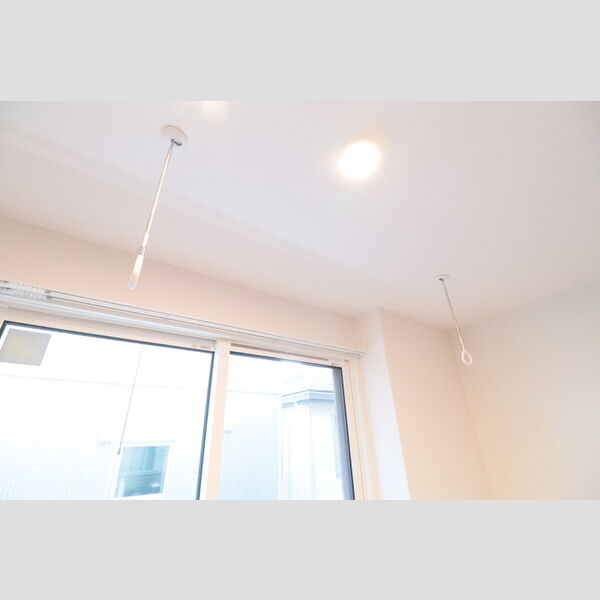 ドムスクラルス大宮桜木町 室内物干(洋室7.7帖)