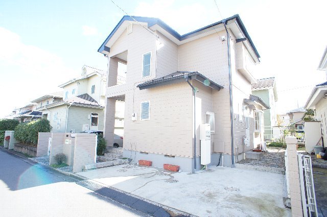 ちはら台南６丁目貸家（つつじ邸） お洒落な外観です