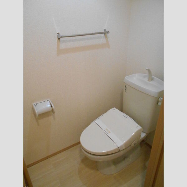 エレガンテ　A202号室 トイレ
