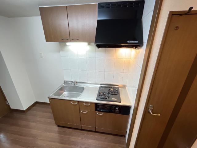 Ｉ’ｃｕｂｅ　Ｇａｒｄｅｎ305号室 キッチン