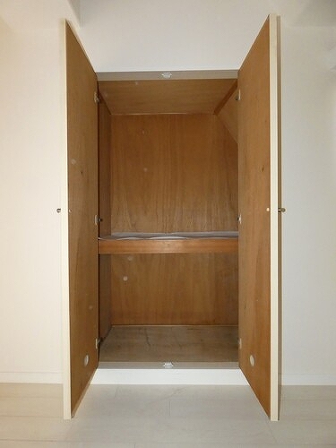 パールハイツＫＭ 収納（洋室　内装後）