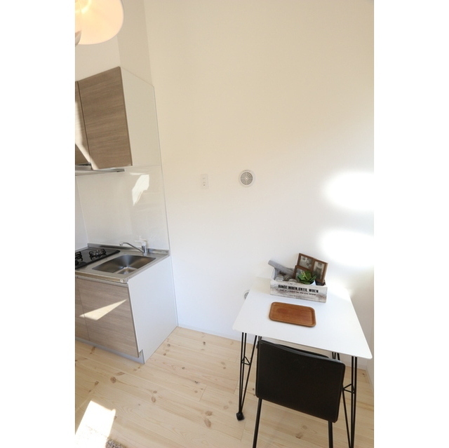 Ｍａｉｓｏｎ　ｄｅ　ｌａ　ｐｌａｇｅ101号室 冷蔵庫置場