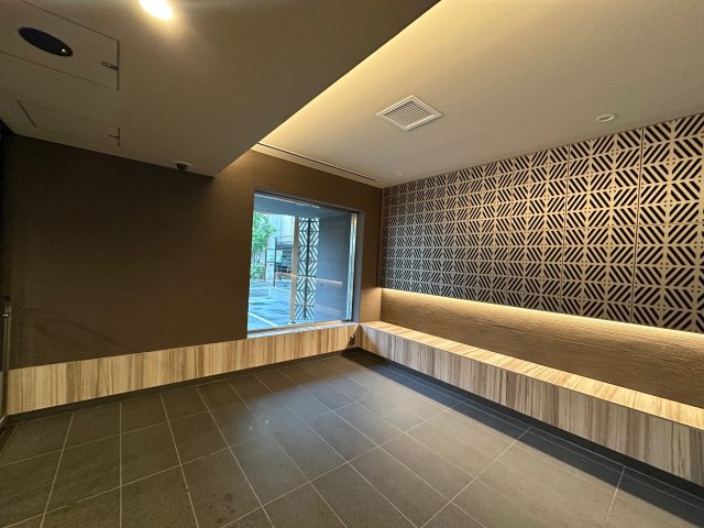 アーバンコア本郷305号室 ロビー