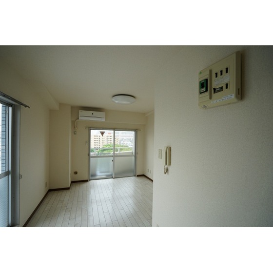 エレガンス綾瀬６0816号室 エアコン