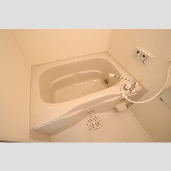 エスポワール105号室 浴室