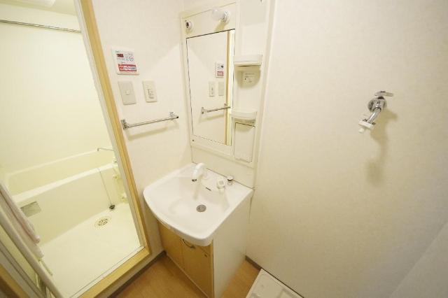 ピア・ルミナス 洗髪洗面化粧台