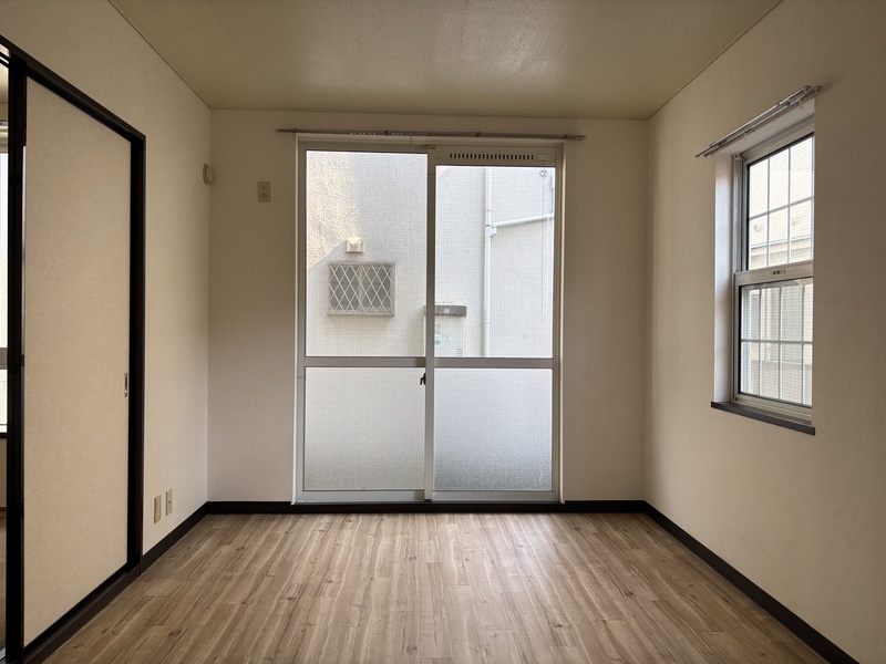 ハイツZC1階 内観