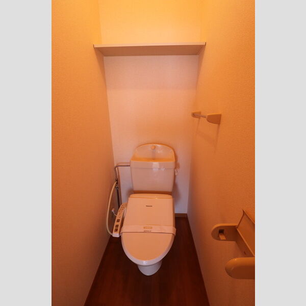 グリーンヒルズ201号室 温水洗浄暖房便座