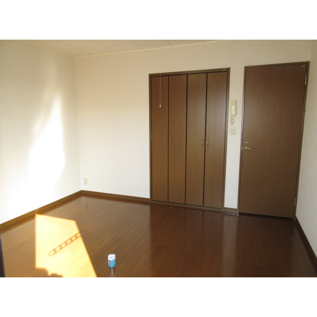 プレジール 花島公園Ⅲ 内観