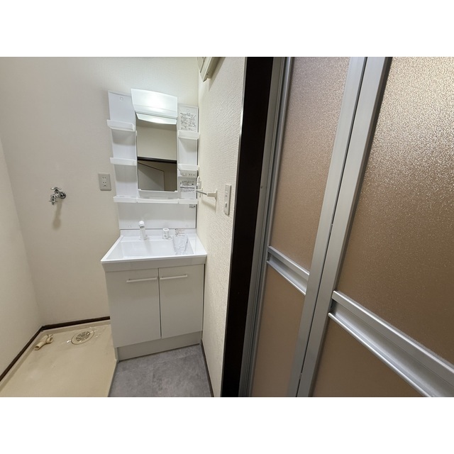 エスピーパレスA1510B号室 内観