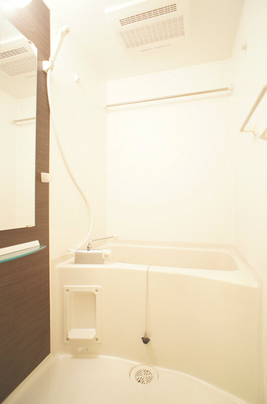 リブリ・Eminence小向3階 お風呂