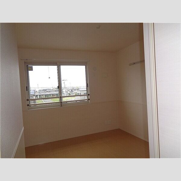 イルマーレ301号室 洋室