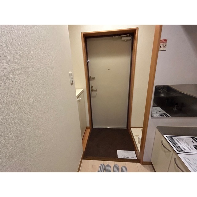 パンテオン105号室 玄関