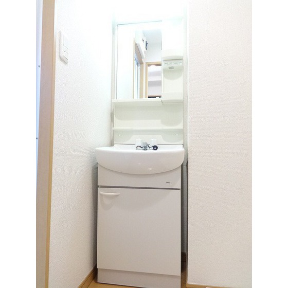 グランドール北上野0301号室 独立洗面台