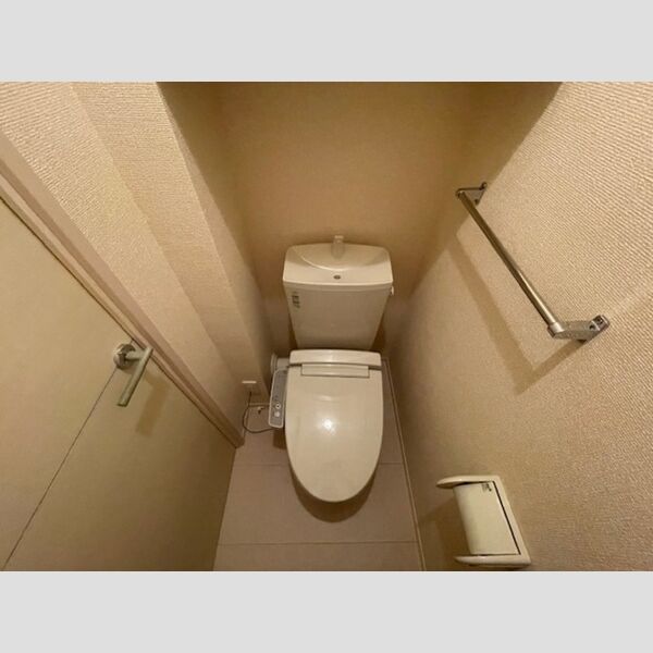 ノワイエ 温水洗浄便座付き