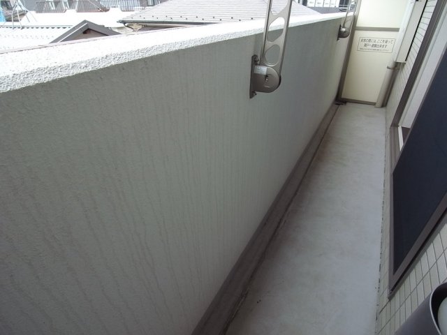 ヴォーガコルテ江古田3階 バルコニー