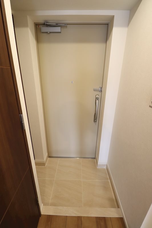 GENOVIA鐘ヶ淵5階 玄関