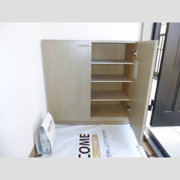 レクエール102号室 シューズBOX