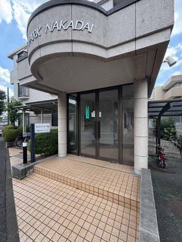 クレストパーク中台 エントランス
