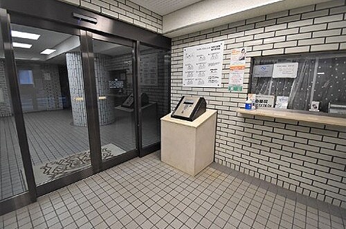 ライオンズマンション多摩川緑地3階 オートロック　※前回募集時2014年7月撮影の写真