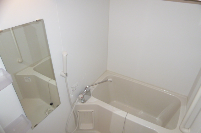 ｓｔｕｄｉｏ　ｆｌａｔ　ｍｉｎａｍｉ－ｏｓａｗａ0304号室 バス