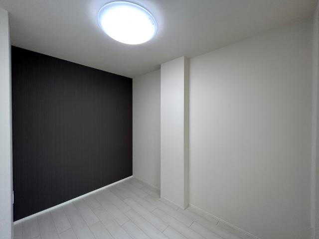 コンフォート　若木 洋室