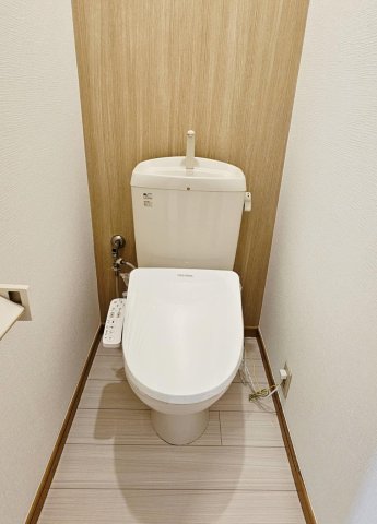 ビュー大倉山102号室 おしゃれなトイレ空間