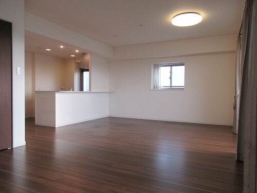 サニーコート大宮盆栽町第２ リビングダイニング