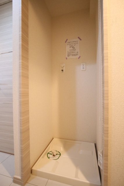 ラ・シード中野新井薬師 室内洗濯機置場