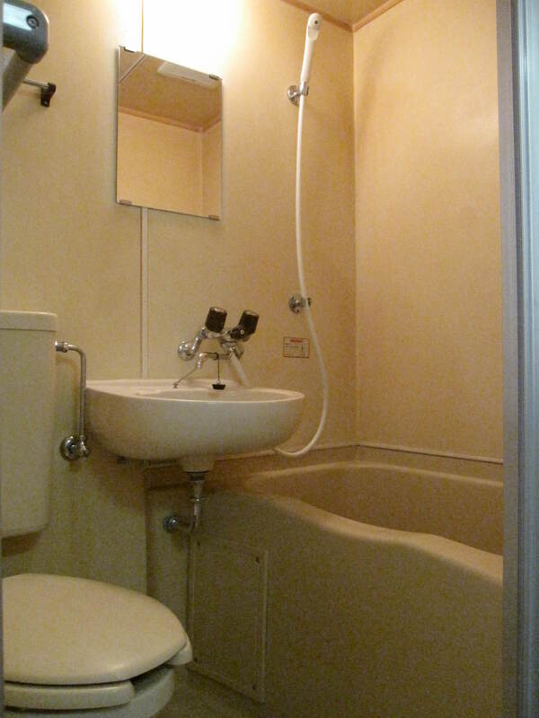 プラザドゥクリムゾン2階 お風呂