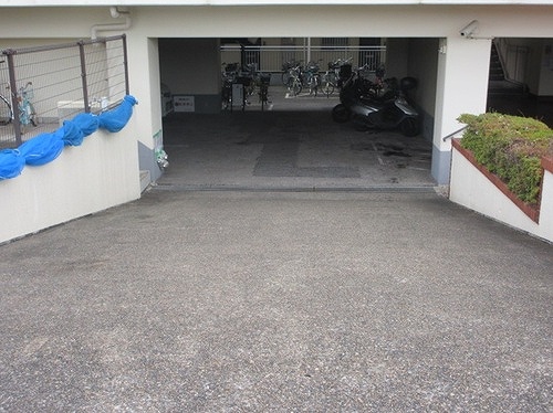 ルネ立石 駐車場　※２０２５年１２月撮影時