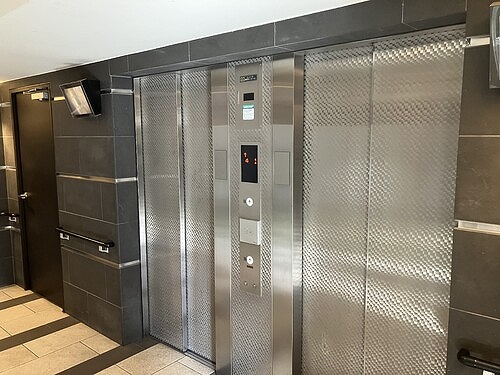 グローベル　ザ・シティ　川越ミッドスクエア8階 エレベーター　※2025年8月撮影の写真