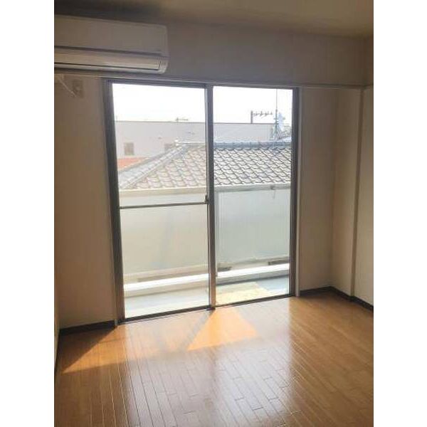 カーサ目黒 リビング