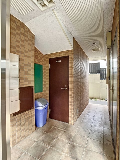 グレイスコート幡ヶ谷2階 エントランス