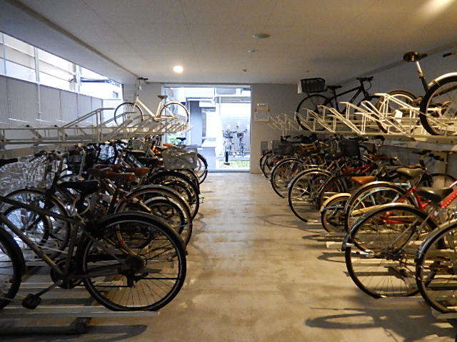 グランド・ガーラ銀座4階 駐車場完備です