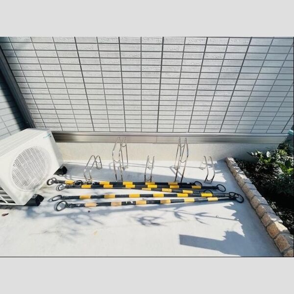 D'Bless湘南辻堂101号室 駐輪場