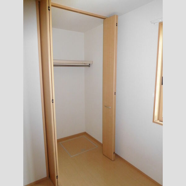 ドゥーピエース 収納